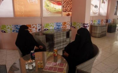 أول مقهى خاص للسيدات في اليمن