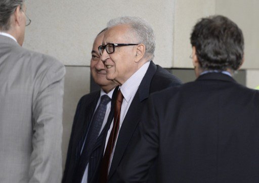 لقاء ثلاثي بين لافروف وكيري والإبراهيمي يعقد في جنيف
