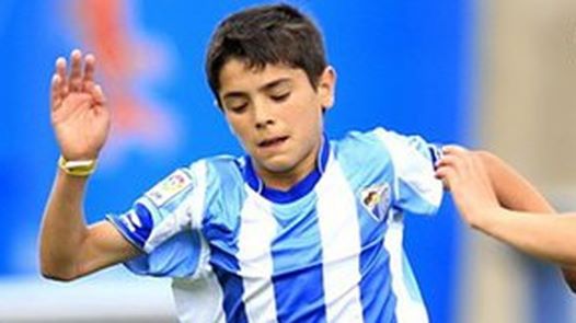 مانشستر سيتي يخطف خليفة ميسي 
