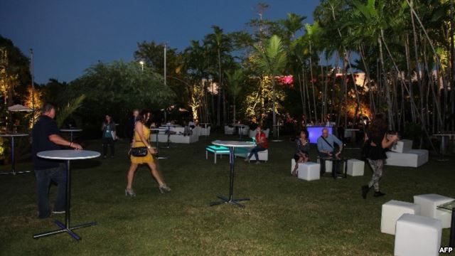 ثلاثة مليارات دولار قيمة الأعمال الفنية المعروضة في ميامي بيتش 