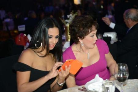 بالصور-حورية فرغلي تتعرض لموقف محرج جداً!