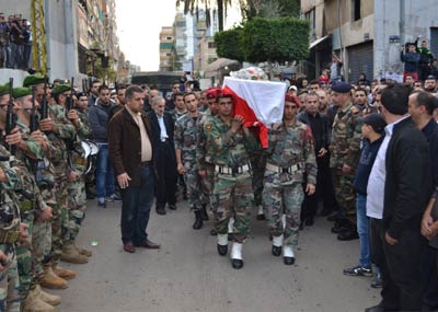 الجيش شيّع في برج البراجنة
مُجنداً استشهد في طرابلس 