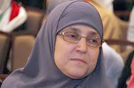 بالفيديو: زوجة مرسي في مداخلة تلفزيونية من 8 كلمات.. فماذا قالت؟