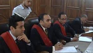 هيئة المحكمة المصرية تتنحى عن النظر بقضية قادة الاخوان بأحداث مكتب الارشاد