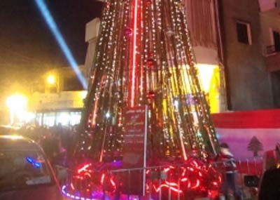 إضاءة شجرة الميلاد في النبطيّة