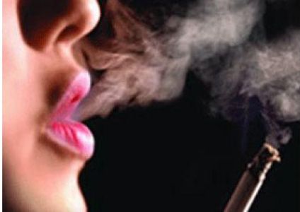 المدخنات أكثر عرضة للإصابة بنزيف المخ