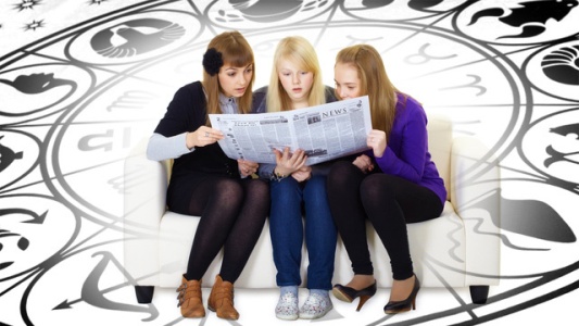 قراءة الأبراج مضرة بالصحة!
