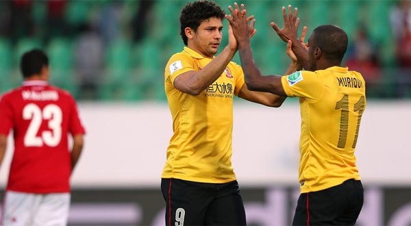 الأهلي ينهي حلمه المونديالي مبكراً بالسقوط أمام بطل آسيا
