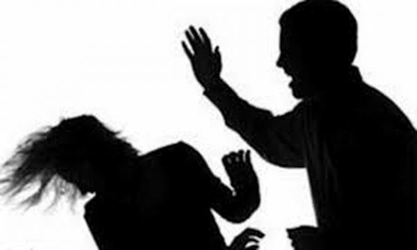 خطف شقيقته وأشبعها ضرباً