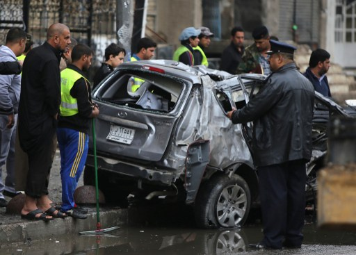 
 الاجهزة الأمنية تفرض حظرا شاملا للتجوال بتكريت ومسلحون يقتحمون مجلسا بلديا ومركزا للشرطة في محافظة صلاح الدين
