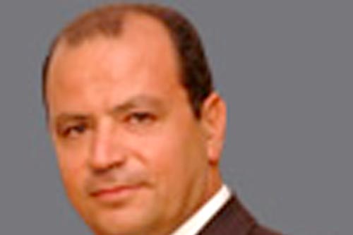 تمديد مهل القروض من 7 الى 10 سنوات
بيروتي: الهم السياحي مفقود عند السياسيين
والتراجع السياحي مقارنة بالعام 2010 هو 58%