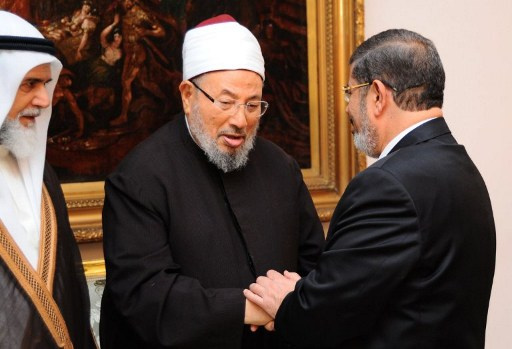 إحالة مرسي والقرضاوي وعناصر من "حماس" وحزب الله" إلى الجنايات بقضية "الهروب من سجن وادي النطرون