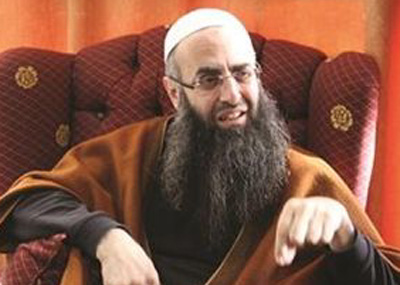 آلة خارجيّة مُفبركة تغسل أدمغة الشباب الصيداوي وتحرّضهم على الشيعة والجيش اللّبناني
الحركة الأسيريّة أصغر من «حجر شطرنج» في تنظيم القاعدة تحرّكها جهات إقليميّة وعربيّة 