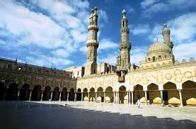 الأزهر يدعو المصريين الى المشاركة في الاستفتاء على مشروع الدستور
