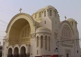 مخاوف من استهدافات جديدة للكنائس ...
والاقباط في مصر يحتفلون بعيد الميلاد وسط اجراءات امنية مكثفة لقوى الامن و فرق الكشافة بالكاتدرائية 
