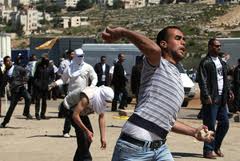  الفصائل الفلسطينية تخلي مقراتها في غزة