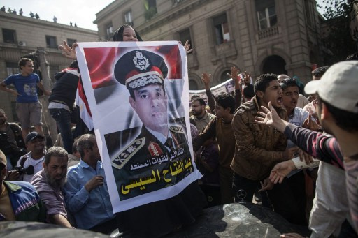 
السيسي لم يحسم موقفه من الترشح للرئاسة بعد
