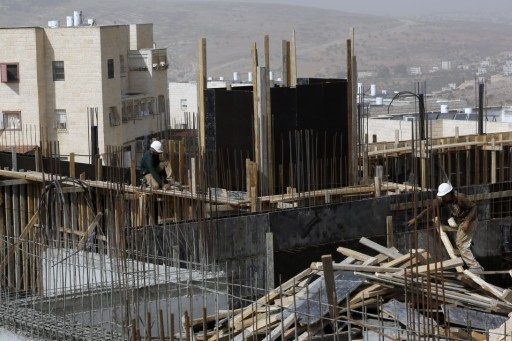 إسرائيل تعتزم بناء وحدات استيطانية جديدة بعد الإفراج عن 20 سجينا فلسطينيا