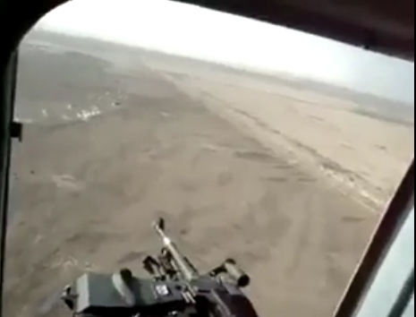بالفيديو الجيش العراقي يهاجم بالمروحيات داعش 