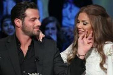 نيكول سابا تكشف عن مفاجأة يوسف لها في عيد زواجهما!