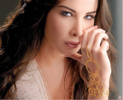 نانسي عجرم: "اشعر بالأسف تجاه الحادث المروع..من فعل هذا عقول مريضة تتلاعب بأرواح الناس"!