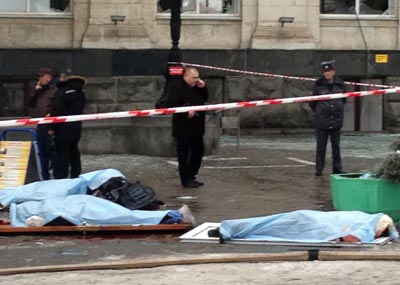 موسكو : انتحاريّة فجّرت محطة فولغوغراد
15 قتيلاً وأكثر من 30 جريح .. وبوتين يُكلّف لجنة تحقيق