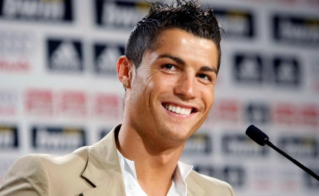 ريال مدريد ورونالدو الى الـ 2018