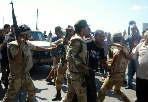قتيلان و4 جرحى في اشتباكات بين قوات الأمن وانصار جماعة الاخوان المسلمين في الاسكندرية 