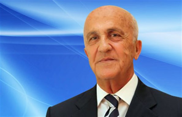 مقبل دان تفجير الضاحية: الحل في لقاء الافرقاء
