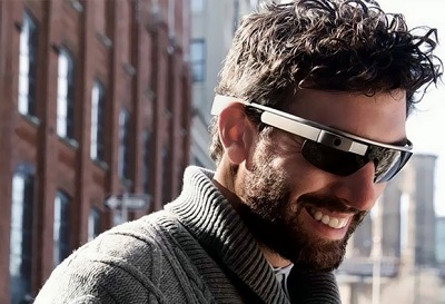 نظارات Google Glass قد تكلف 600 دولار في هذا العام