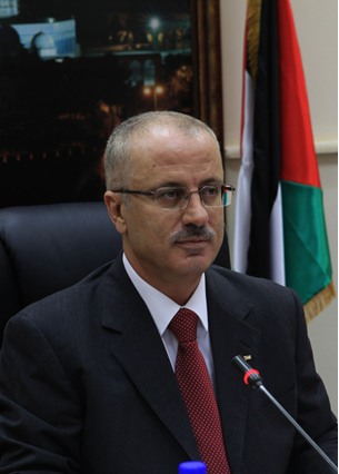 هل تعلن الحكومة الفلسطينية  تشكيلتها الجديدة اليوم ؟