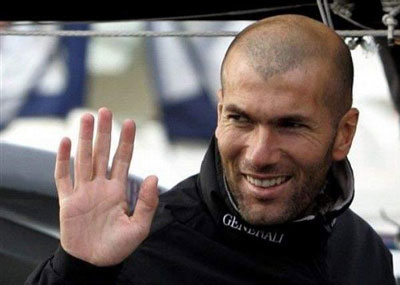 هل يغادر زيدان ريال مدريد ؟