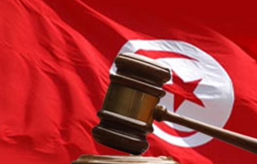 قضاة تونس يضربون عن العمل 3 أيام للمطالبة بضمان استقلاليتهم في الدستور