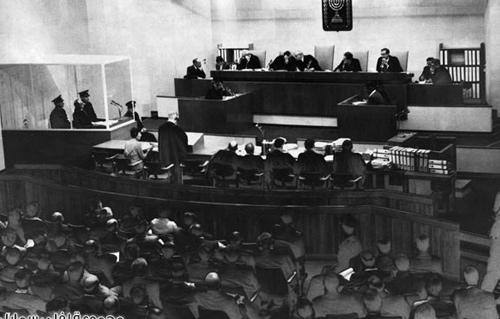 الإندبندنت: الكشف عن فيلم وثائقي لم يعرض من قبل حول الهولوكوست لألفريد هيتشكوك
