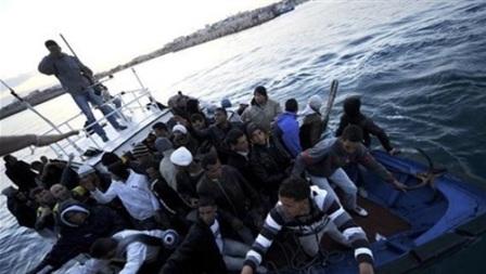 إنقاذ حوالى ألف مهاجر في مضيق صقلية 