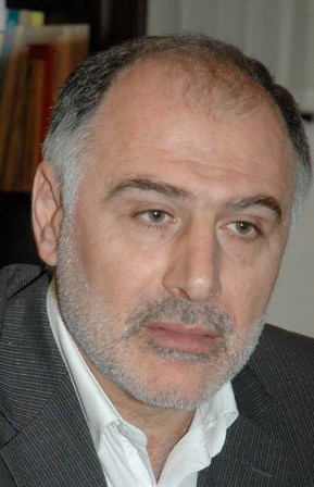 القطان وعبد الرزاق: الحوار هو السبيل الوحيد لإخراج لبنان من محنته، ونأيه عن التجاذبات الاقليمية والدولية