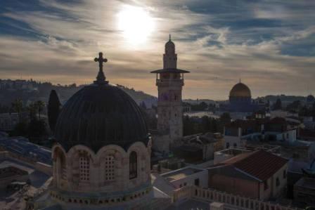 مشروع قانون إسرائيلي لاستمالة المسيحيين وفصلهم عن المسلمين