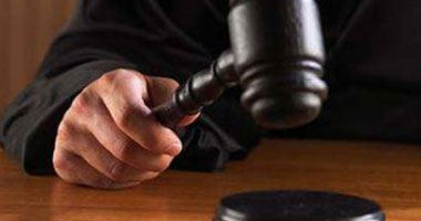 إرجاء محاكمة بسبب روائح المراحيض الكريهة!!