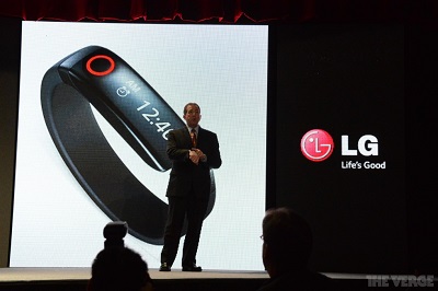 الكشف رسمياً عن LG Lifeband Touch