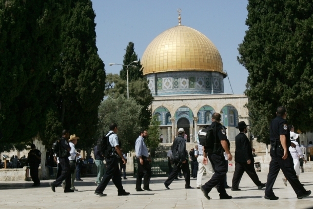 الحكومة الفلسطينية تدعو المجتمع الدولي إلى وقف الإستيطان بـالأقصى