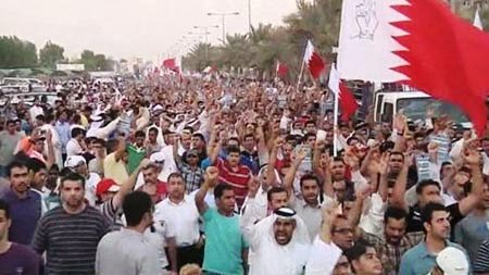 إحالة قيادي في جمعية "الوفاق" المعارضة الى النيابة البحرينية العامة<br />
<br />
