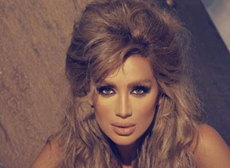 بالصورة-مايا دياب في المستشفى وتعتذر عن المشاركة "صولا" و "رقص النجوم"! 