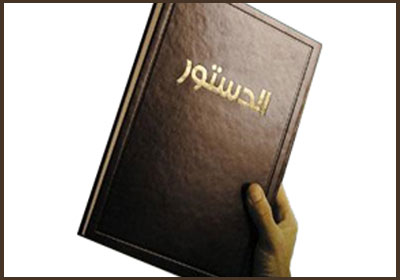 لجنة الخمسين تواجه محاولات "أخونة" الدستور