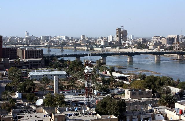 العراق يخطط لإطلاق 50 مشروعا للمياه والصرف الصحي