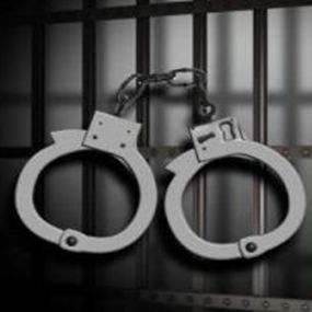 توقيف 33 شخصا لارتكابهم افعالا جرمية