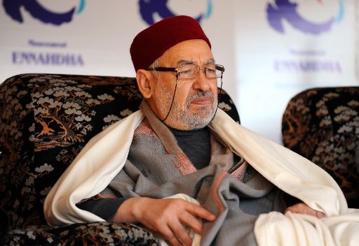 راشد الغنوشي يتبرأ من المتشددين دينيا في تونس بعد حملهم السلاح 