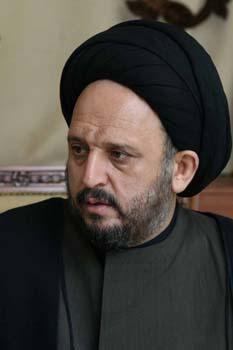 السيد فضل الله دعا إلى دراسة الأسباب الكامنة وراء التفجيرات