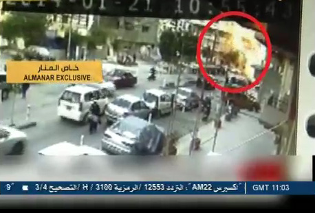 فيديو  لحظة تفجير الانتحاري نفسه في حارة حريك 