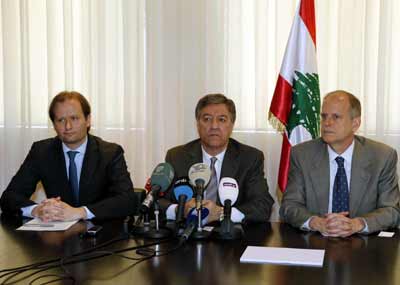 طالب الصناعي اللبناني بتأمين الجودة المطلوبة والسعر المناسب
إتفاق بين صابونجيان ووكالات الأمم المتحدة
لإعطاء الأفضليّة في مشترياتها للمنتجات اللبنانيّة