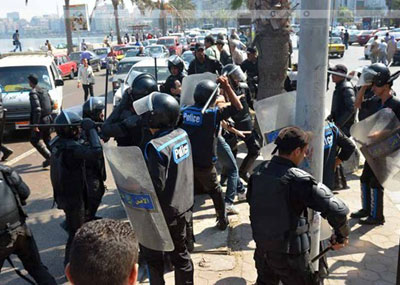مقتل طالب في اشتباكات مع الأمن المصري في الإسكندرية